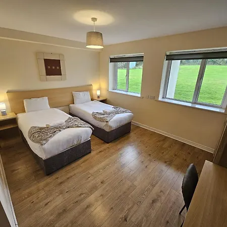Two Bedroom Apartment Athlone Exterior foto